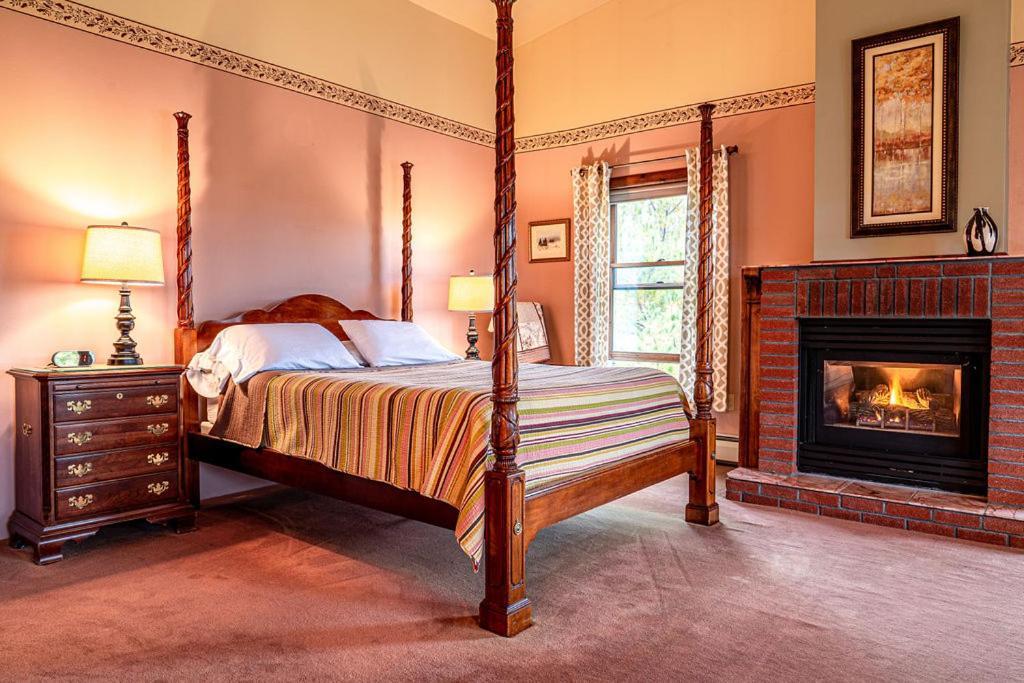 Point Au Roche Lodge Plattsburgh Zewnętrze zdjęcie